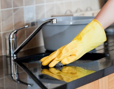 Supplier audit checks for ethical labour practices in carpet cleaning