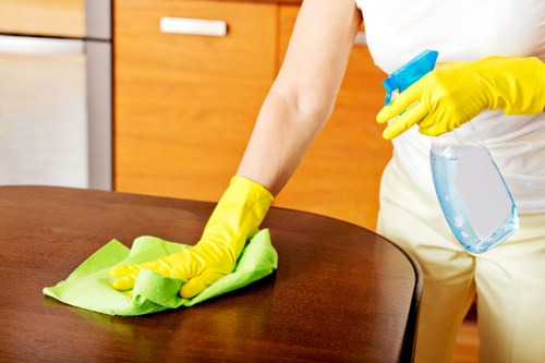 Transparent carpet cleaning rates for Brondesbury properties